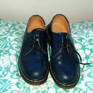 Doc Martens lace up Loafers